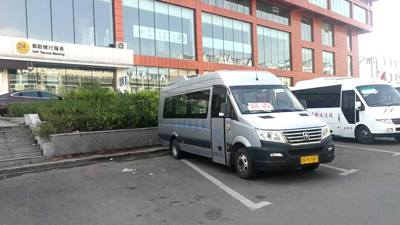 吉林延边大改小客运班车 19座7.5米欧睿